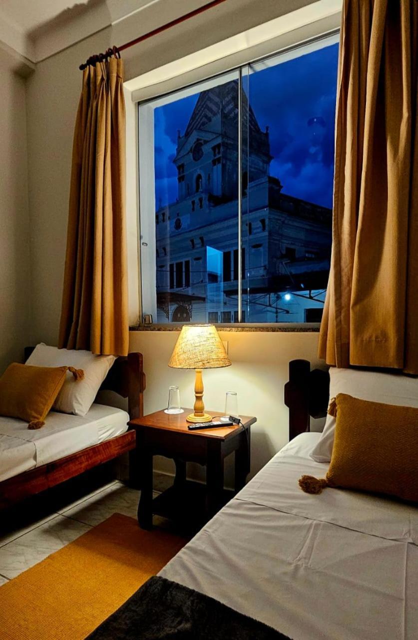 Hotel Барбасена Экстерьер фото